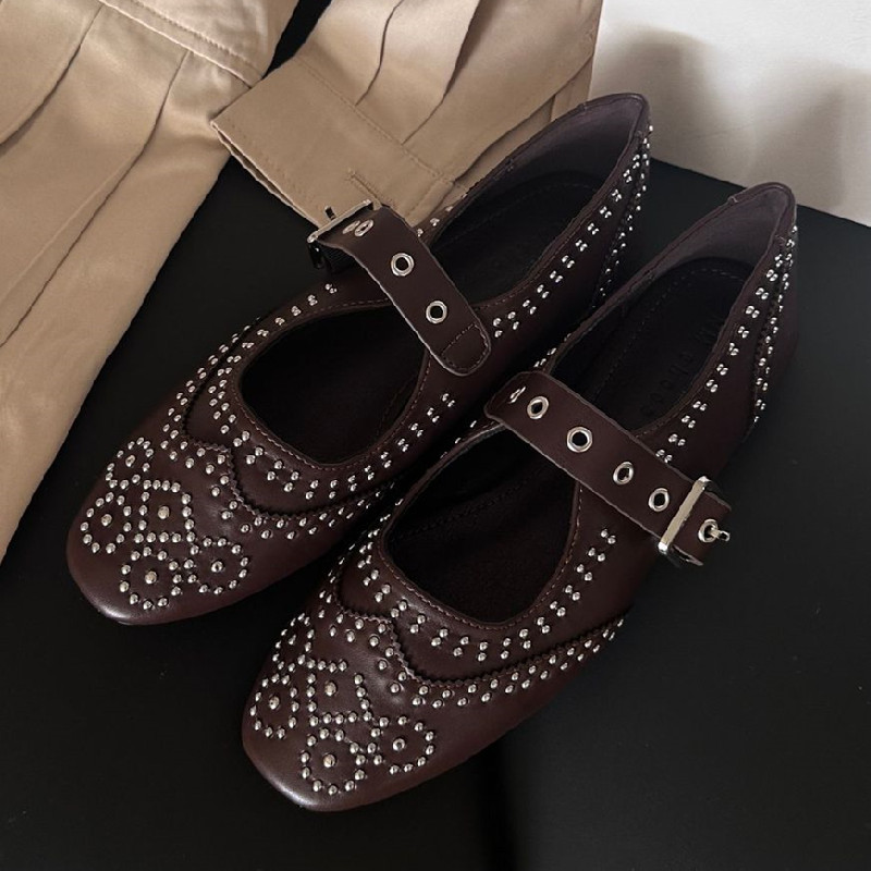 レトロリベットバックルデザインフラットシューズ レディース  - Mary Jane Shoes のレビューと価格