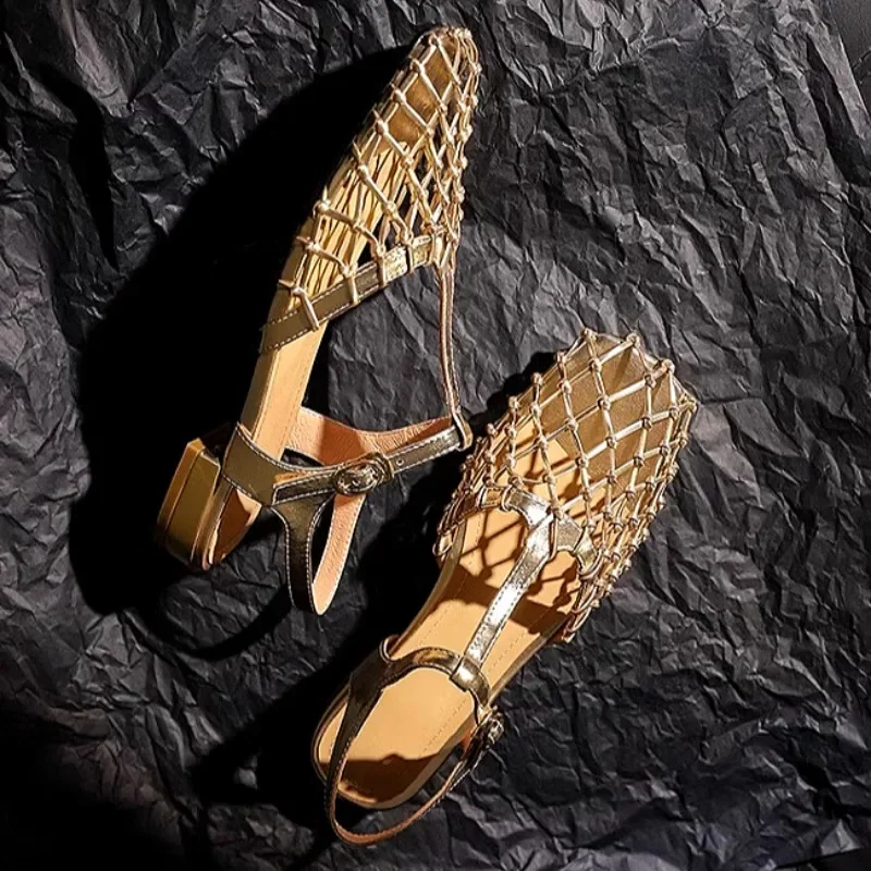 女性用メッシュサンダル スクエアトゥ ローヒール ミュールシ - Women'S Shoes Trending 2025 のレビューと価格