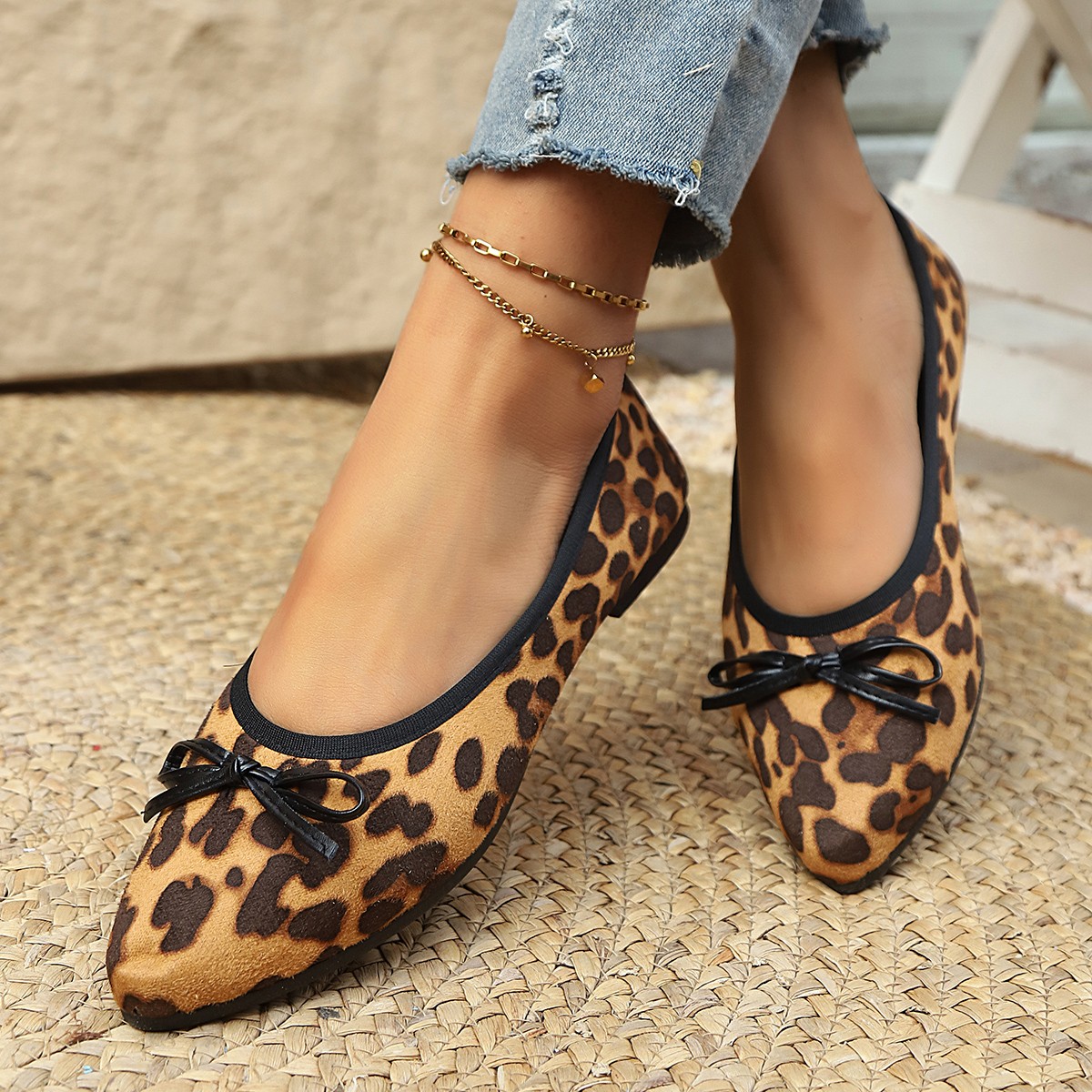 2026 レオパード柄フラットシューズ レディース ラウンド - Women'S Shoes For Work のレビューと価格