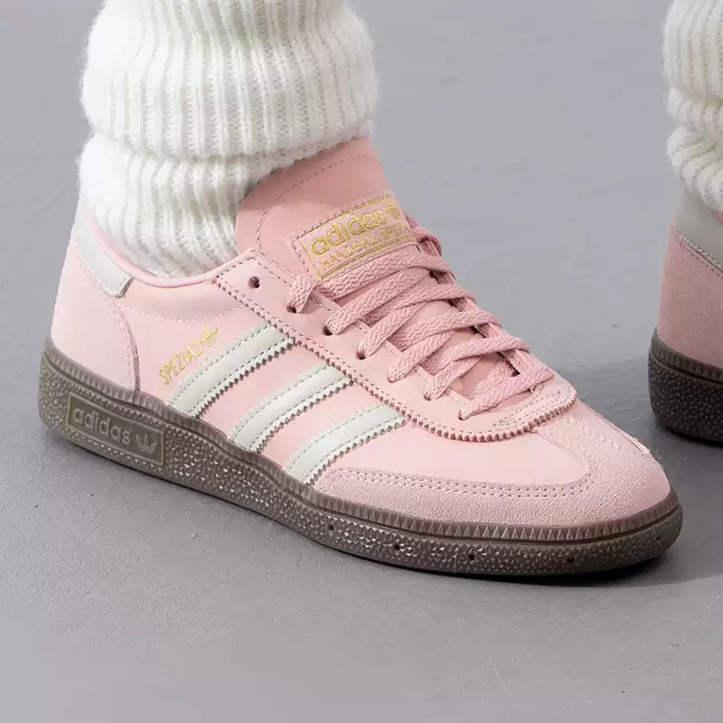 アディダス正規品のクローバー柄スニーカー、女性用、夏のスポー - Women'S Shoes Pink Adidas のレビューと価格